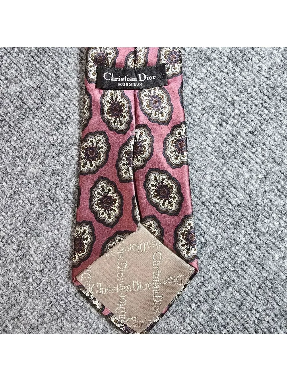 Christian Dior Monsieur Silk Tie Burgundy Floral Medallion Made USA Necktie